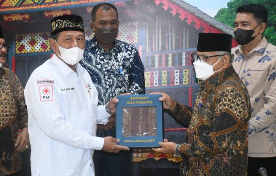 Chek Zainal Terima Kunjungan Silaturahmi Wawalko dan FKUB Sawah Lunto