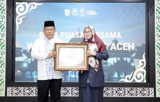 Disdukcapil Banda Aceh Raih Penghargaan Level Nasional
